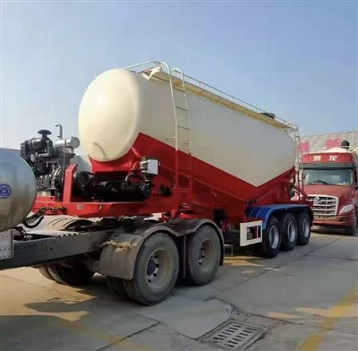 3 asu lielapjoma cementa pārvadāšanas piekabe